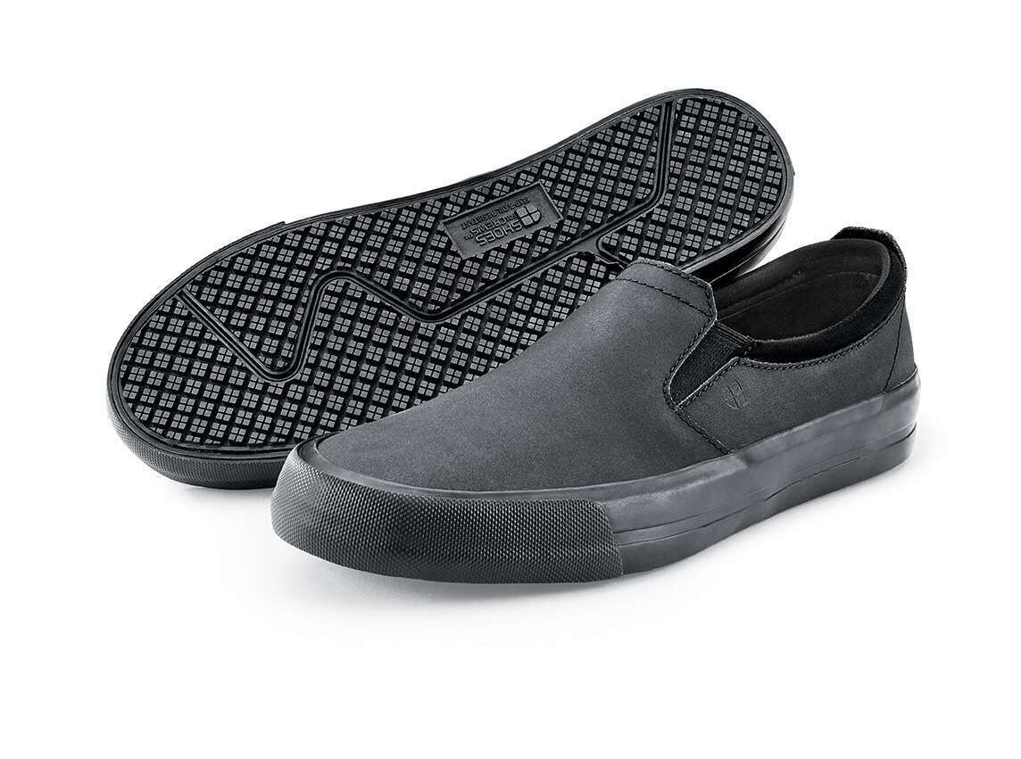 The Ollie II from Shoes For Crews features a superior slip-resistant outsole and a water-resistant breathable leather upper to provide industry-leading levels of grip and durability, seen from above and below.