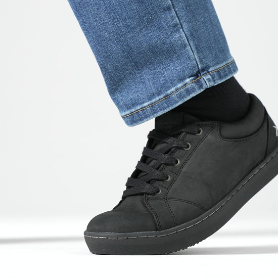 The Mavi from Shoes For Crews has our superior slip-resistant sole and heel counter, product video.